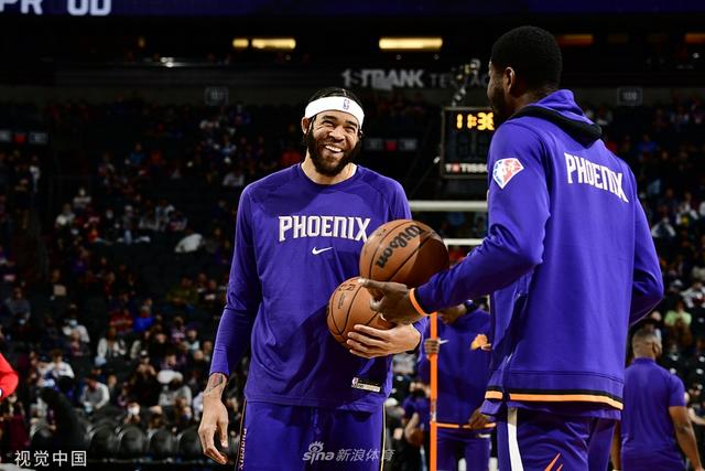 这使得他的 这使得他的