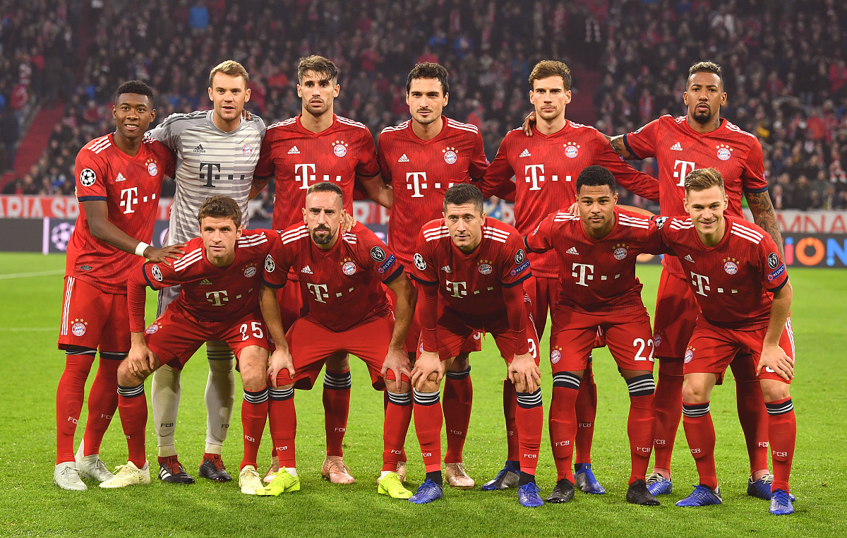 巴萨再添一 巴萨再添一