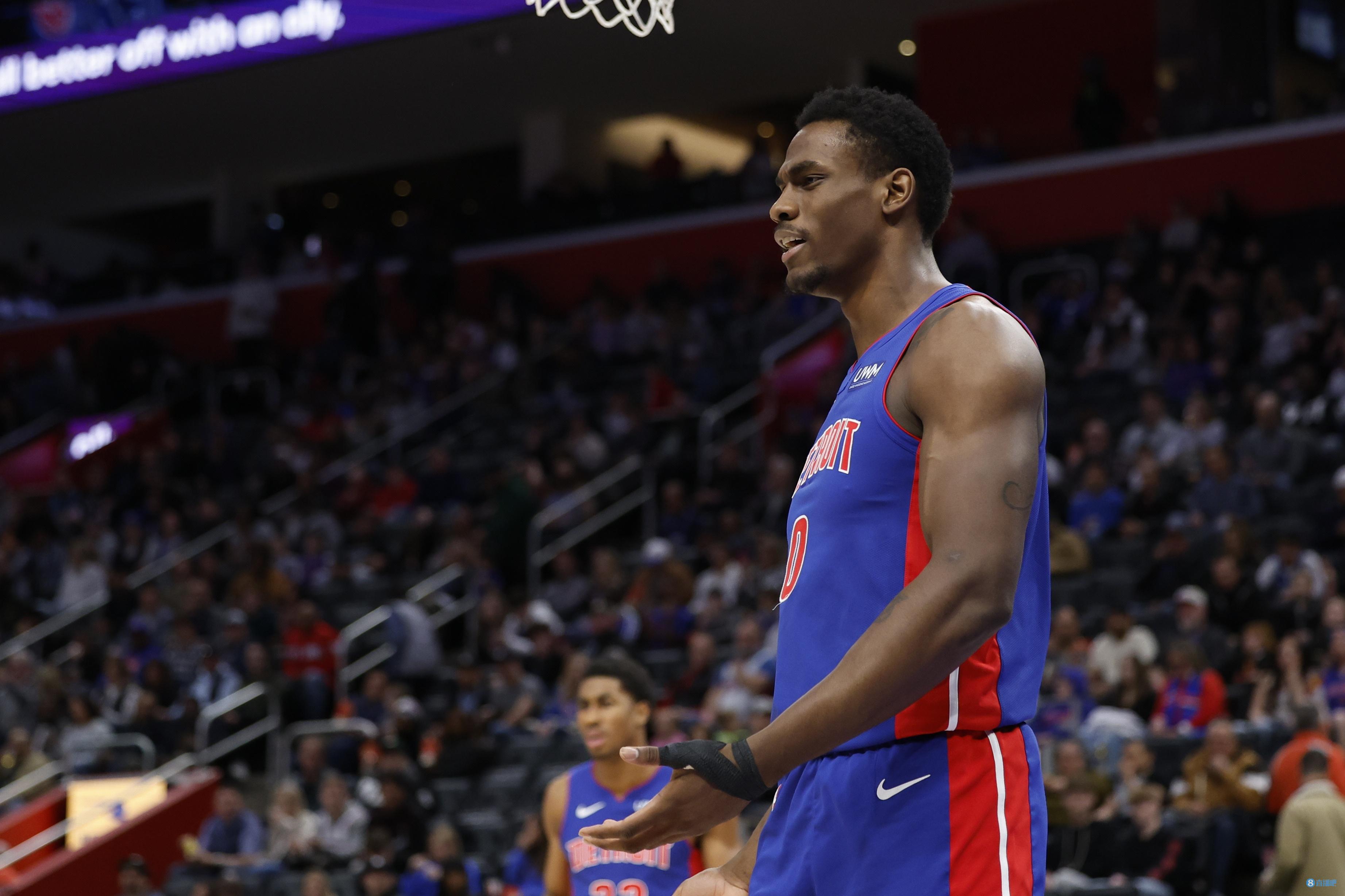 充满悬念和 充满悬念和