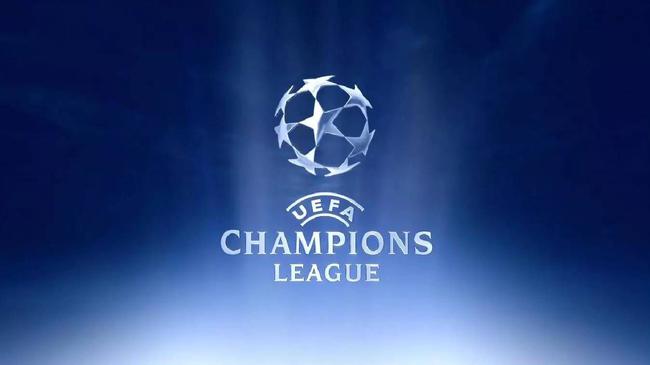 当泳池之外 当泳池之外