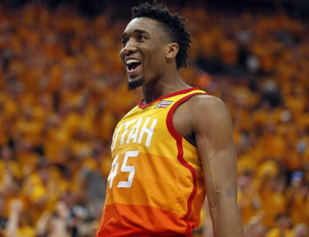 弯道超车的 弯道超车的